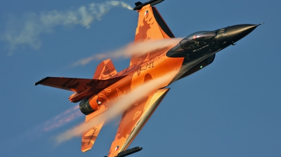 Photo ID 127437 by Jan Suchanek. Netherlands Air Force General Dynamics F 16AM Fighting Falcon, J 015