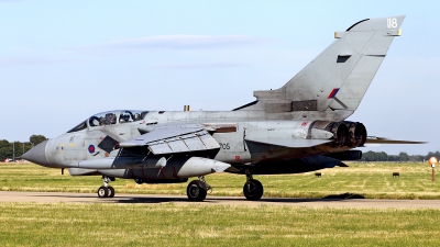 Photo ID 127641 by Carl Brent. UK Air Force Panavia Tornado GR4, ZG705