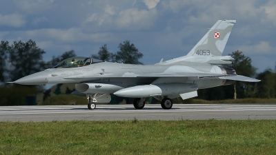 Photo ID 16638 by E de Wissel. Poland Air Force General Dynamics F 16C Fighting Falcon, 4053