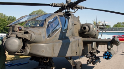 Photo ID 130199 by Chris Albutt. Netherlands Air Force Boeing AH 64DN Apache Longbow, Q 16