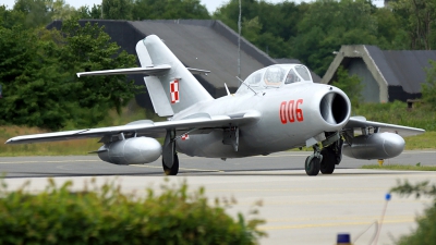 Photo ID 129544 by rob martaré. Private Polskie Orly Mikoyan Gurevich MiG 15UTI, SP YNZ