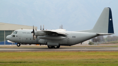 Photo ID 128708 by Antonio Segovia Rentería. Chile Air Force Lockheed C 130H Hercules L 382, 996