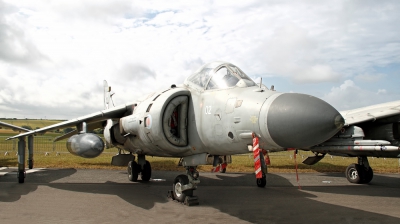 Photo ID 129044 by Chris Albutt. UK Navy British Aerospace Sea Harrier FA 2, ZH802