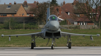 Photo ID 16813 by Barry Swann. UK Air Force Eurofighter Typhoon T1, ZJ806