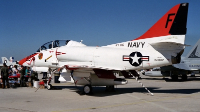 Photo ID 16828 by Michael Baldock. USA Navy Douglas TA 4J Skyhawk, 153462