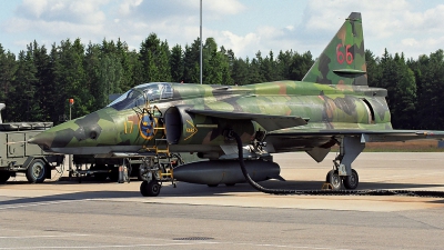 Photo ID 17118 by Peter Terlouw. Sweden Air Force Saab SF37 Viggen, 37955