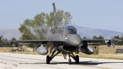 Photo ID 17205 by Chris Lofting. Greece Air Force General Dynamics F 16D Fighting Falcon, 612