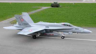 Photo ID 132501 by Martin Thoeni - Powerplanes. Switzerland Air Force McDonnell Douglas F A 18C Hornet, J 5023