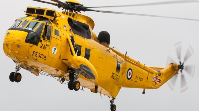 Photo ID 132759 by Andreas Zeitler - Flying-Wings. UK Air Force Westland Sea King HAR 3, XZ593