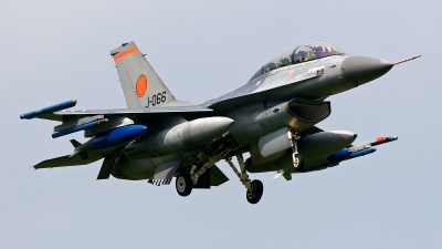 Photo ID 133162 by Jan Eenling. Netherlands Air Force General Dynamics F 16BM Fighting Falcon, J 066