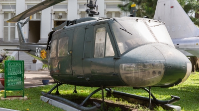 Photo ID 134106 by Andreas Zeitler - Flying-Wings. Vietnam Air Force Bell UH 1H Iroquois 205, 541