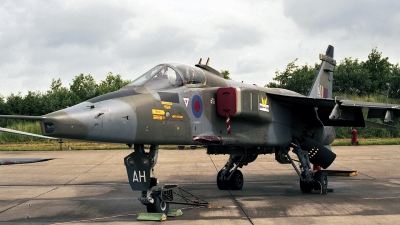 Photo ID 134432 by Peter Terlouw. UK Air Force Sepecat Jaguar GR1, XZ356
