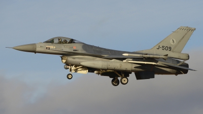 Photo ID 134988 by Armando Tuñon. Netherlands Air Force General Dynamics F 16AM Fighting Falcon, J 509