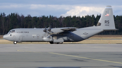 Photo ID 136722 by Günther Feniuk. USA Air Force Lockheed Martin C 130J 30 Hercules L 382, 04 3142