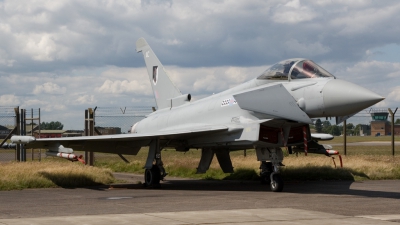 Photo ID 17892 by Tom Gibbons. UK Air Force Eurofighter Typhoon F2, ZJ914
