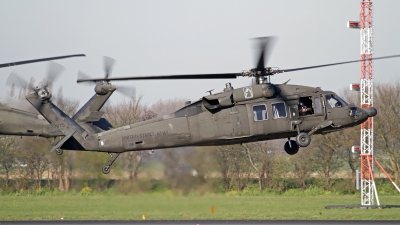 Photo ID 137833 by Niels Roman / VORTEX-images. USA Army Sikorsky UH 60A C Black Hawk S 70A, 83 23875