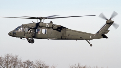 Photo ID 137830 by Niels Roman / VORTEX-images. USA Army Sikorsky UH 60A Black Hawk S 70A, 88 26019