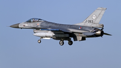 Photo ID 138740 by Niels Roman / VORTEX-images. Netherlands Air Force General Dynamics F 16AM Fighting Falcon, J 063