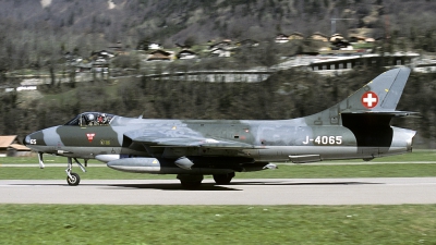 Photo ID 139524 by Joop de Groot. Switzerland Air Force Hawker Hunter F58, J 4065