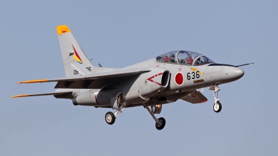 Photo ID 139788 by Lars Kitschke. Japan Air Force Kawasaki T 4, 06 5636