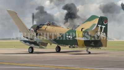 Photo ID 183 by Alastair T. Gardiner. Private Commemorative Air Force Douglas A 1D Skyraider AD 4N, NX91945