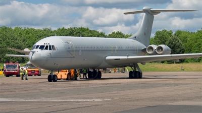 Photo ID 141918 by Chris Albutt. UK Air Force Vickers 1154 VC 10 K4, ZD241