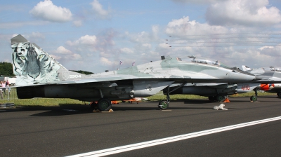 Photo ID 142309 by Arie van Groen. Slovakia Air Force Mikoyan Gurevich MiG 29UBS 9 51, 5304
