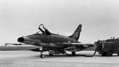 Photo ID 18566 by Eric Tammer. USA Air Force North American F 100D Super Sabre, 55 2809