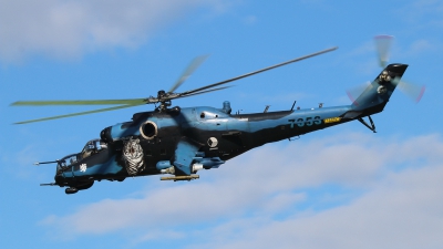 Photo ID 146627 by Ludwig Isch. Czech Republic Air Force Mil Mi 35 Mi 24V, 7353