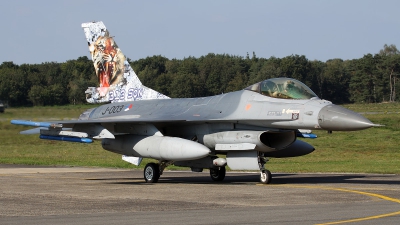 Photo ID 146628 by Mark Broekhans. Netherlands Air Force General Dynamics F 16AM Fighting Falcon, J 003