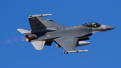 Photo ID 148612 by Fabrizio Berni. USA Air Force General Dynamics F 16C Fighting Falcon, 88 0525