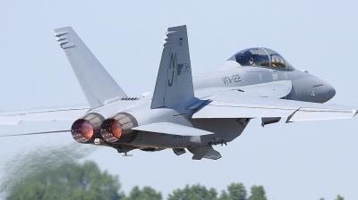 Photo ID 194 by Michael Hind. USA Navy Boeing F A 18F Super Hornet, 166673