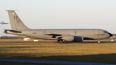 Photo ID 150579 by Chris Lofting. USA Air Force Boeing KC 135R Stratotanker 717 100, 62 3565