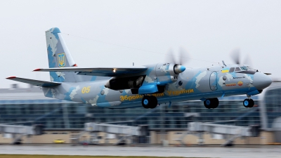 Photo ID 150914 by Oleg Volkov. Ukraine Air Force Antonov An 26, 05 YELLOW