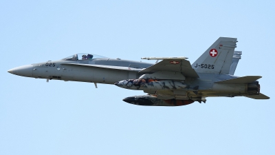 Photo ID 151459 by Rainer Mueller. Switzerland Air Force McDonnell Douglas F A 18C Hornet, J 5025