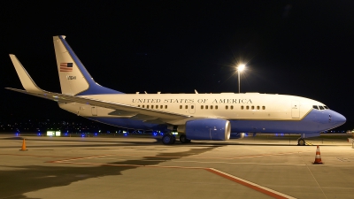 Photo ID 152942 by Lukas Kinneswenger. USA Air Force Boeing C 40B 737 7CP BBJ, 01 0041