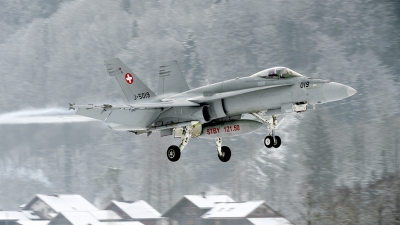 Photo ID 153233 by Joop de Groot. Switzerland Air Force McDonnell Douglas F A 18C Hornet, J 5019