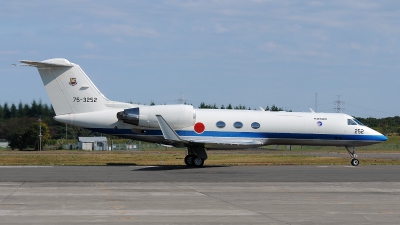 Photo ID 153520 by Stephan Franke - Fighter-Wings. Japan Air Force Gulfstream Aerospace U 4 Gulfstream IV MPA, 75 3252