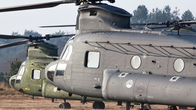 Photo ID 153885 by Giovanni Sneepels. Netherlands Air Force Boeing Vertol CH 47F Chinook, D 891