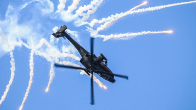 Photo ID 155018 by Rick van Engelen. Netherlands Air Force Boeing AH 64DN Apache Longbow, Q 26