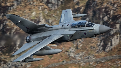 Photo ID 155163 by Lloyd Horgan. UK Air Force Panavia Tornado GR4, ZA473
