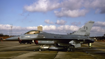 Photo ID 155487 by D. A. Geerts. USA Air Force General Dynamics F 16A Fighting Falcon, 83 1095