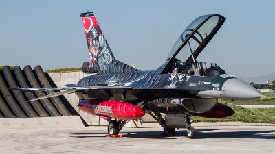 Photo ID 157925 by Alfred Koning. T rkiye Air Force General Dynamics F 16D Fighting Falcon, 88 0014