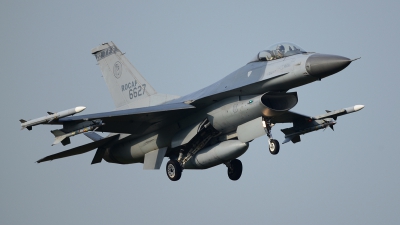 Photo ID 158010 by Diamond MD Dai. Taiwan Air Force General Dynamics F 16A Fighting Falcon, 6627