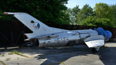 Photo ID 158686 by Martin Thoeni - Powerplanes. Czechoslovakia Air Force Mikoyan Gurevich MiG 19S, 0508