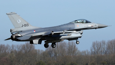 Photo ID 158993 by Rainer Mueller. Netherlands Air Force General Dynamics F 16AM Fighting Falcon, J 013