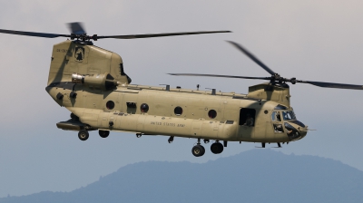 Photo ID 159246 by Giampaolo Tonello. USA Army Boeing Vertol CH 47F Chinook, 04 08716