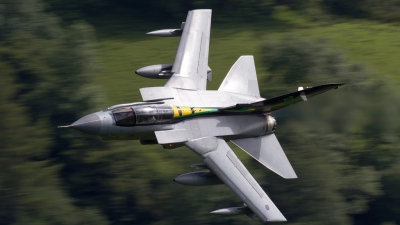 Photo ID 160932 by Neil Bates. UK Air Force Panavia Tornado GR4, ZA456