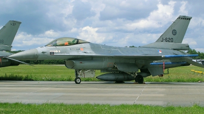 Photo ID 161269 by Arie van Groen. Netherlands Air Force General Dynamics F 16AM Fighting Falcon, J 620