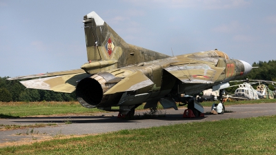 Photo ID 161733 by Jan Eenling. East Germany Air Force Mikoyan Gurevich MiG 23MF, 577